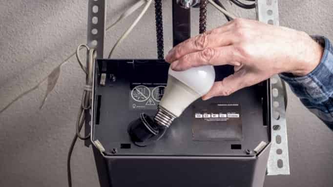 cheap garage door repairs in sandton